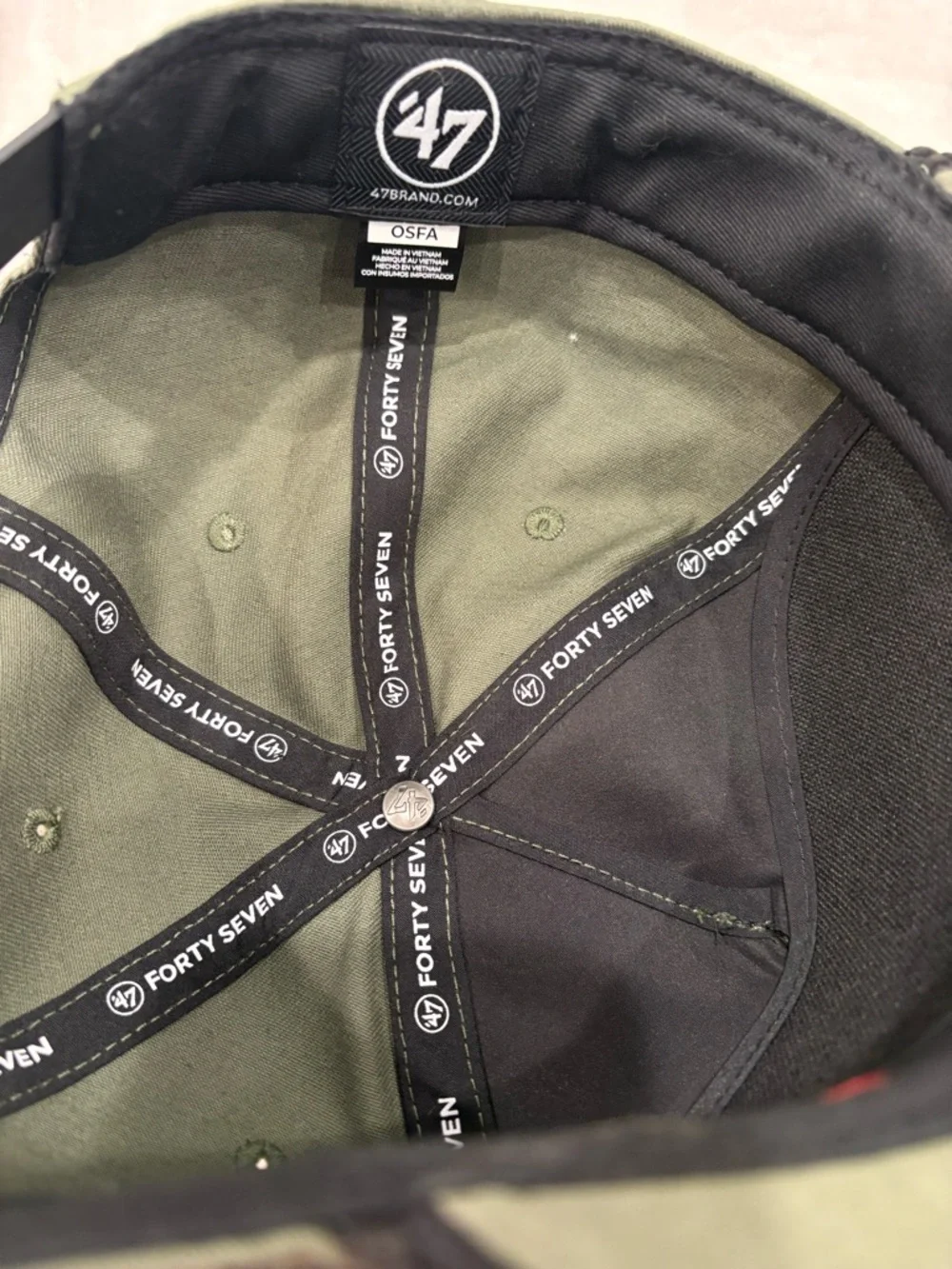 ‘Phillies 47 Brand Olive and Black Interior Snapback Hat - Picture 6 of 6